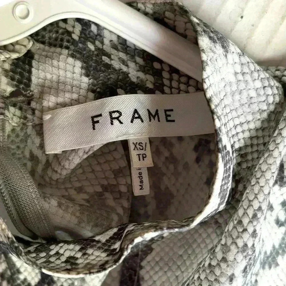 FRAME SLEEVELESS SNAKE-PRINT PARTY TOP BLOUSE SIZE XS Animal Preppy Office - Picture 7 of 9